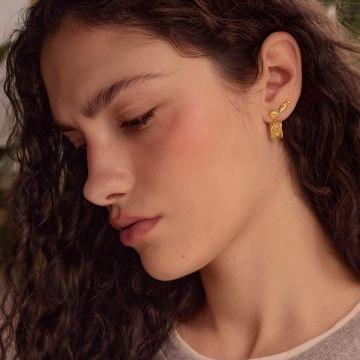 Maanesten Leva Øreringe Guld