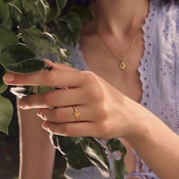 Maanesten Clover Ring Guld