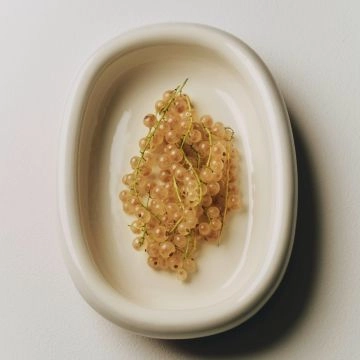 HAY Barro Oval Dish Large Off-white