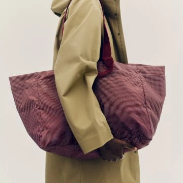 HAY Grid Weekend Bag Large